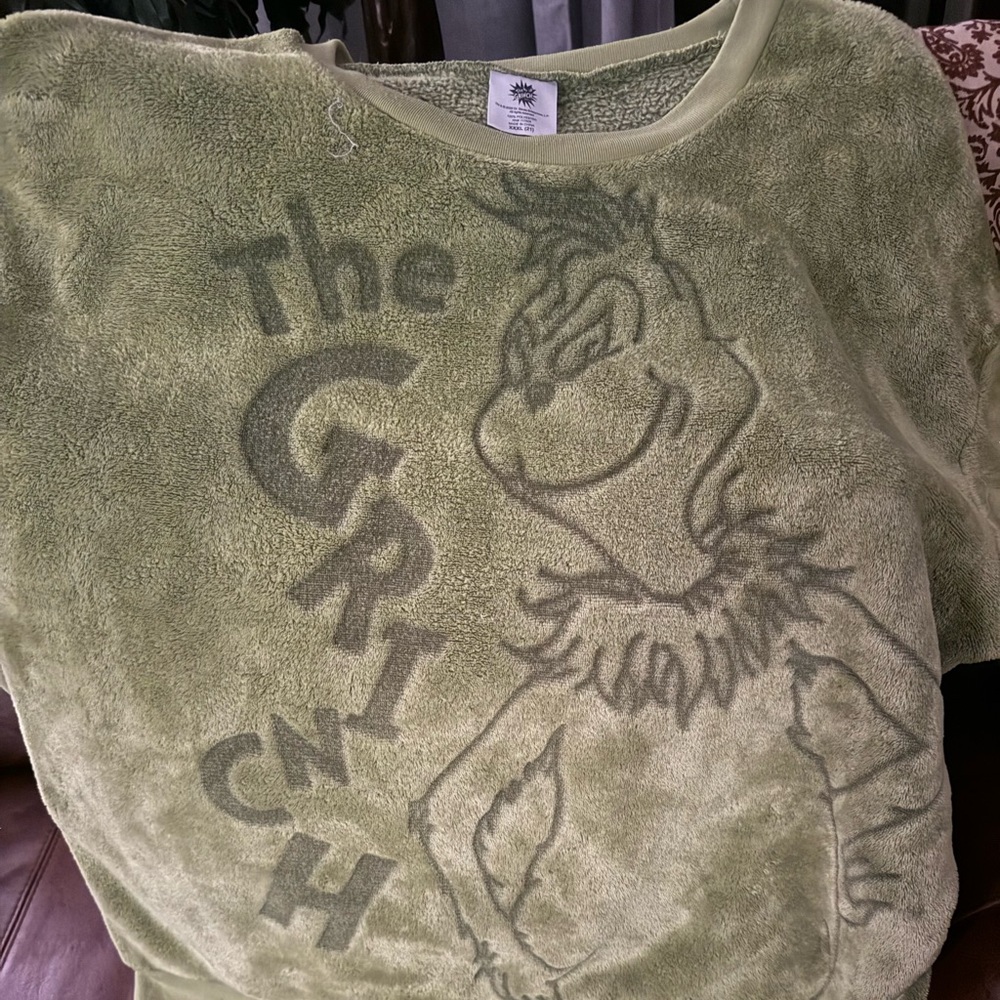 Green Grinch Fleece Blanket